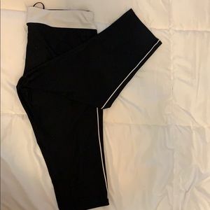 Black & White Gym Capris